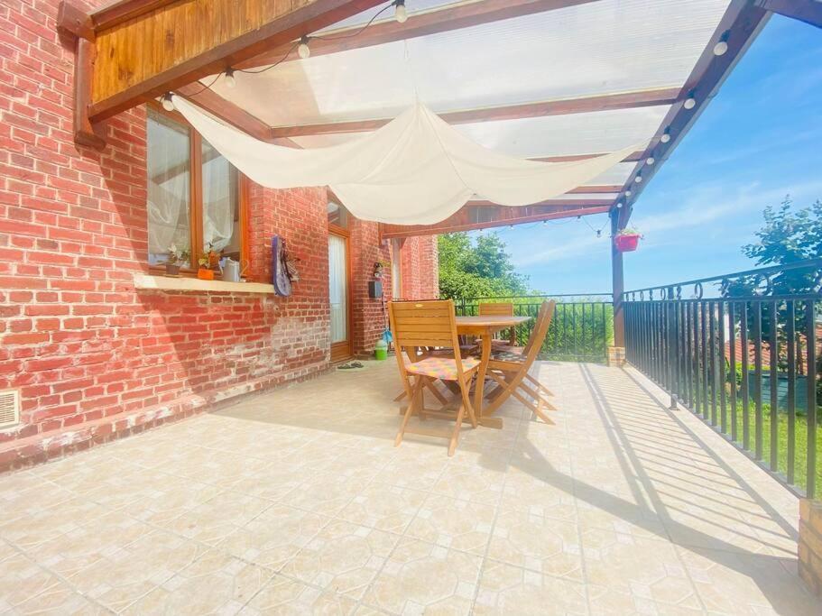 Cocon Familial Daire Laon Dış mekan fotoğraf